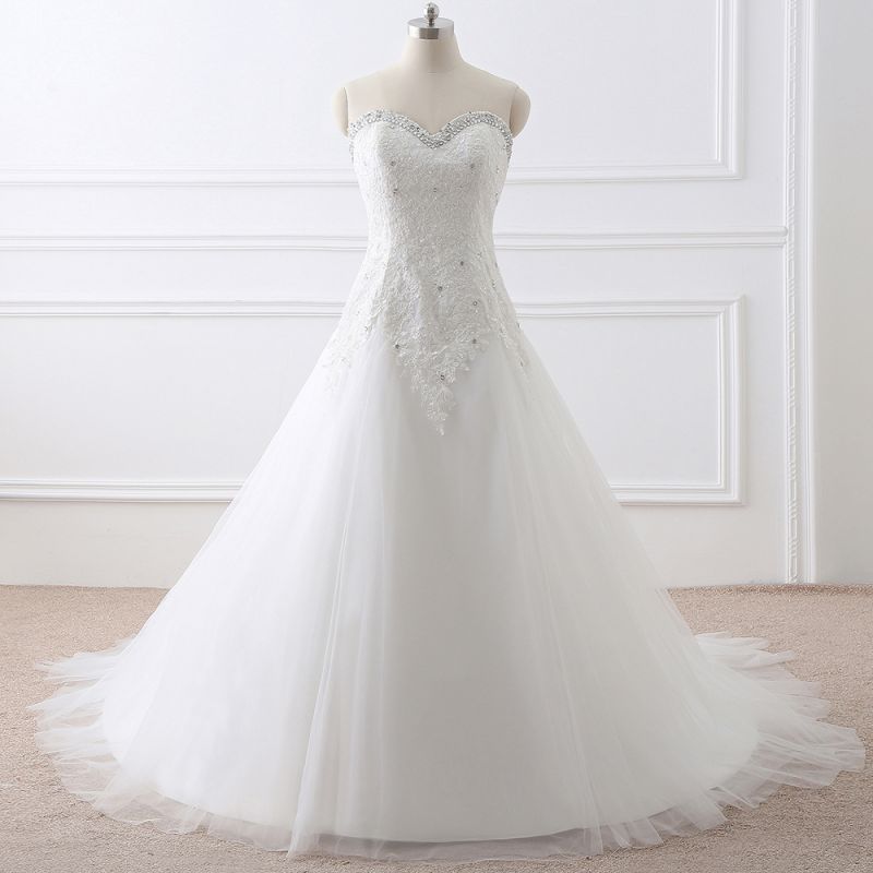 Princess Sweetheart Tulle Wedding Dress With Lace