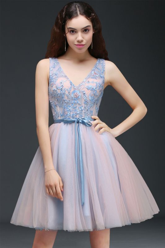 Sky Blue V-neck Knee-length Princess Homecoming Dress