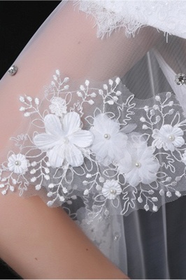 Cute Tulle /Lace White Sleeveless Wedding Wraps with Appliques_3